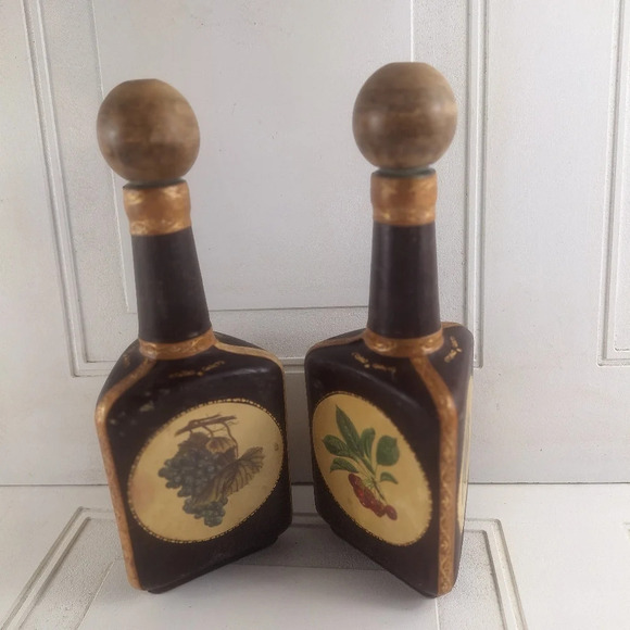 Rustic Bottles Genuine Leather Vined Fruit Design - Picture 8 of 10